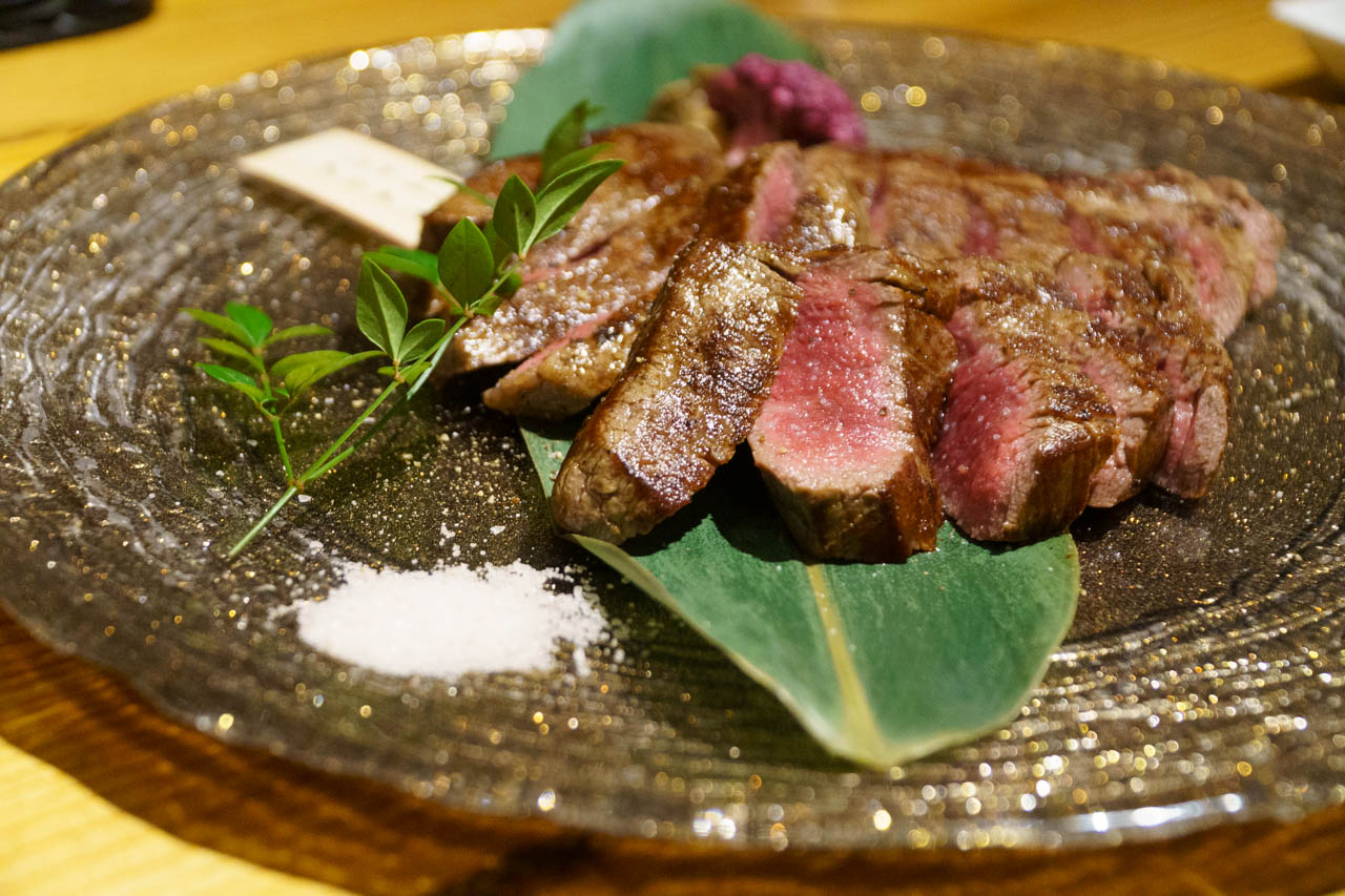 センスの良い肉バルで備前黒牛食べ比べ@西中島南方『グリル モトカラ』